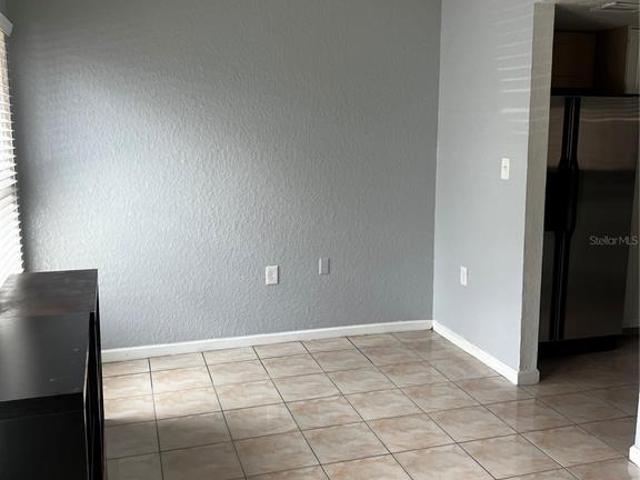 2 BR, 3 BA Apartment 3992 Crayrich Cir, Orlando, FL 32839