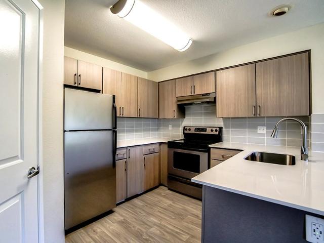 2 BR, 3 BA Apartment 3100 Falk Road Unit J048, Vancouver, WA 98661