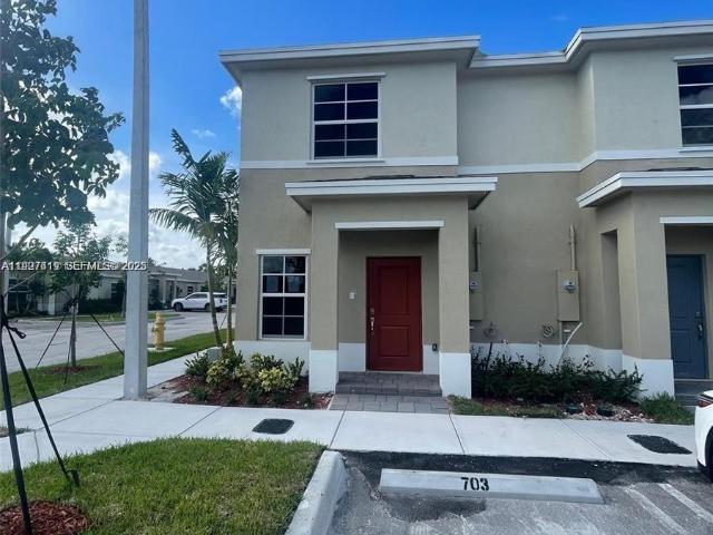 2 BR, 3 BA Apartment 440 Northeast 4th Street, Florida City, FL 33034