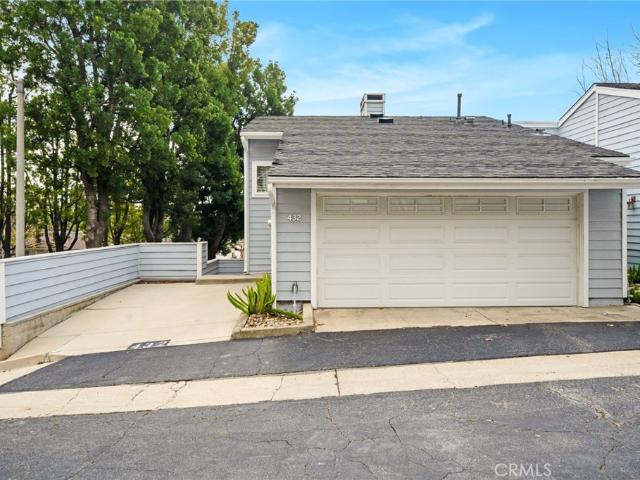 2 BR, 3 BA Apartment 432 Caldwell Court, San Dimas, CA 91773