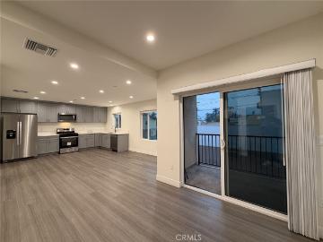 2 BR, 3 BA Apartment 511 North Azusa Avenue, Azusa, CA 91702