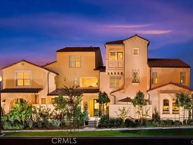 2 BR, 3 BA Apartment 53 Evening Sun, Irvine, CA 92618