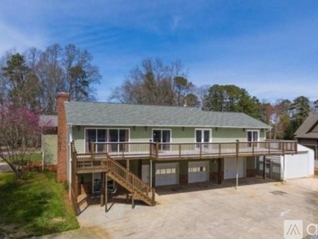 2 BR, 3 BA Apartment 8502 Pine Lake Road, Denver, NC 28037