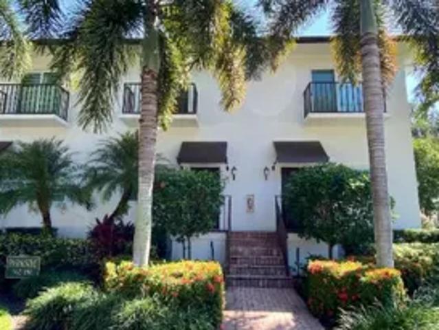 2 BR, 3 BA Apartment 872 7th Ave S, Naples, FL 34102