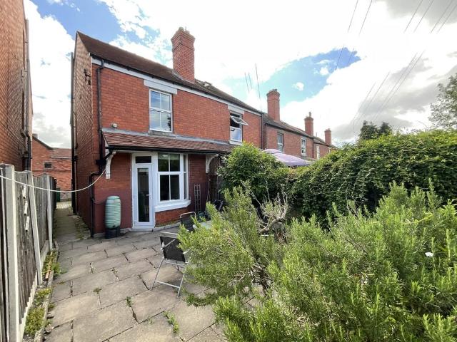 2 Breidden View, Shrewsbury. 3 bed semi detached house to rent £975 pcm £225 pw
