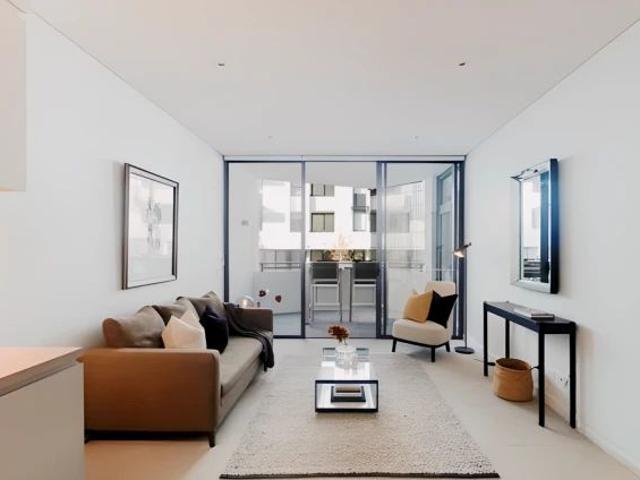 2 Cullen Cl, Sydney