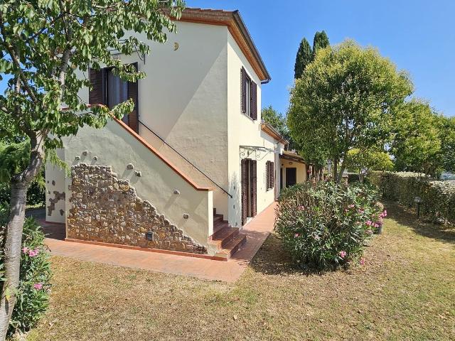 2 Camere Villa Toscana In Vendita A1190rva 210m² San Gimignano
