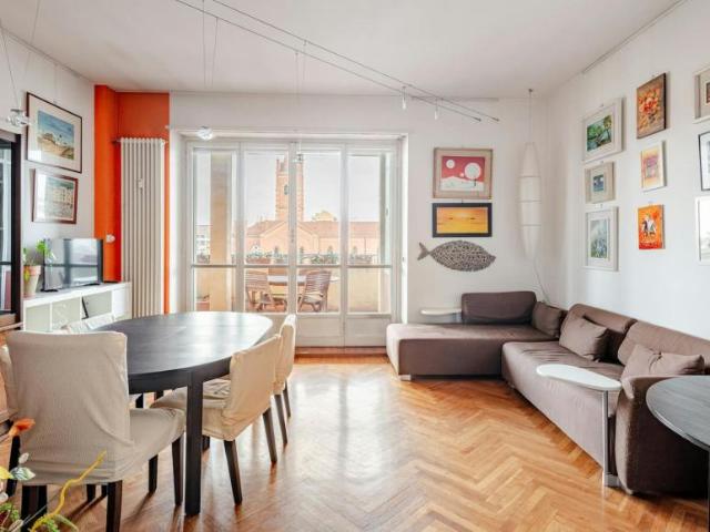 2 camere da letto, Turin Turin 10126 105567185