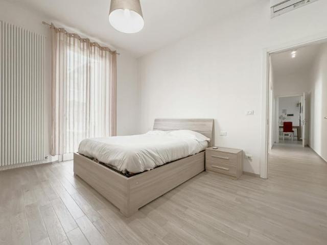 2 camere da letto, Bologna Bologna 40126 105705892