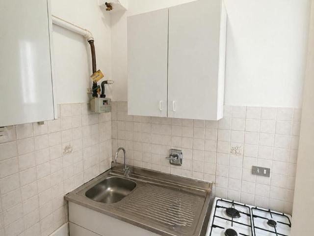 2 camere da letto, Bologna Bologna 40126 103152624