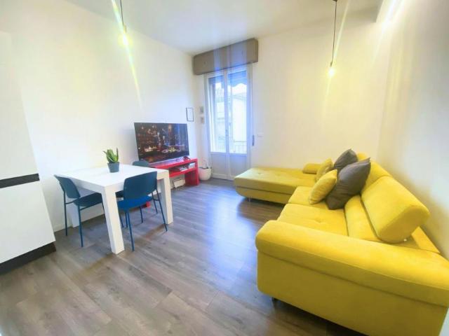 2 camere da letto, Bologna Bologna 40128 103922474