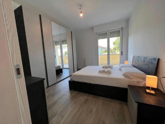 2 camere da letto, Cardano al Campo Cardano al Campo 21010 100944351