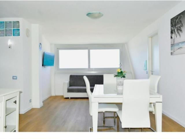 2 camere da letto, Lido di Ostia Lido di Ostia 00121 105136723