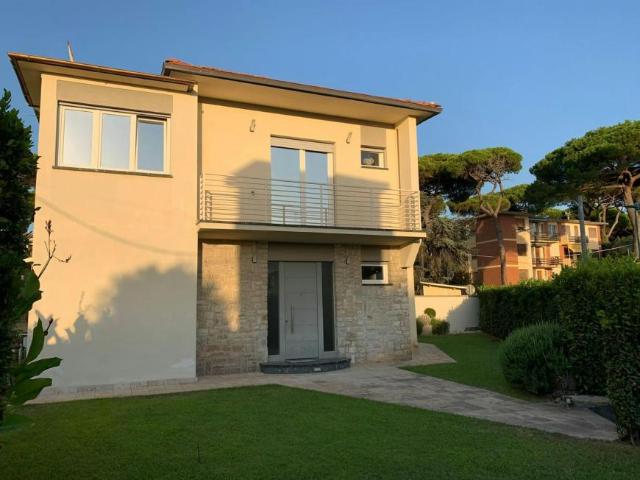 2 camere da letto, Marina di Pisa Marina di Pisa 56128 LS102469884