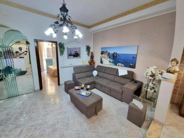 2 camere da letto, Palermo Palermo 90139 LS105760737