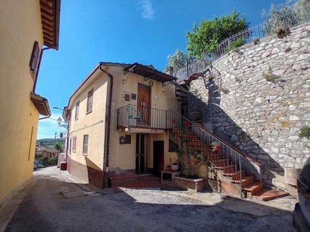 2 camere da letto, Pomonte Umbria 06035 93751891
