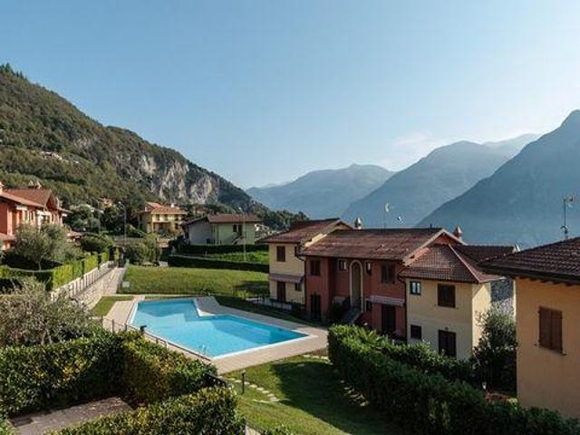 2 camere da letto, Riva di Solto Lombardy 24060 96308445