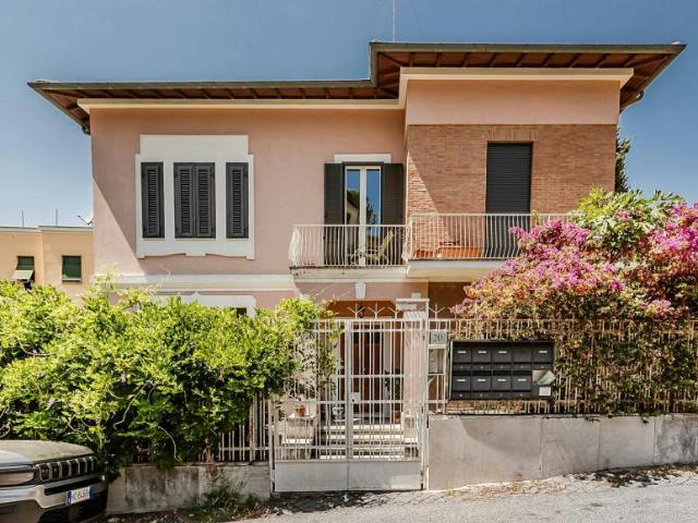 2 camere da letto, Rome Rome 00141 103880316