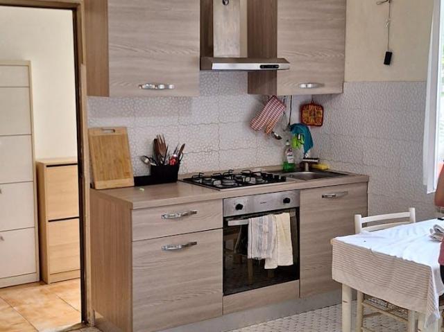 2 camere da letto, Rome Rome 00176 101097278