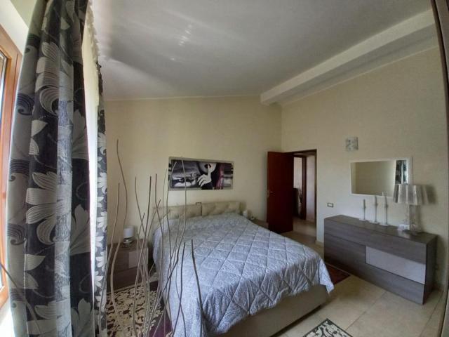 2 camere da letto, Sabaudia Sabaudia 04016 65797198