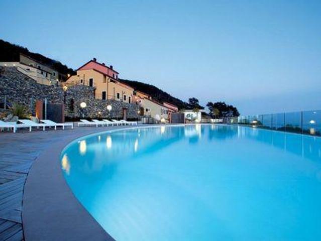 2 camere da letto, Savona Liguria 103701285