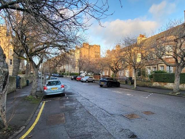 2 Canaan Lane, City of Edinburgh, EH10 4SQ, United Kingdom | 2 bed apartment for rent #140399487 | Rentberry