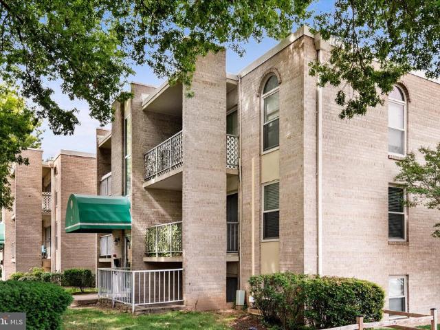 2 Canterbury Square # 202