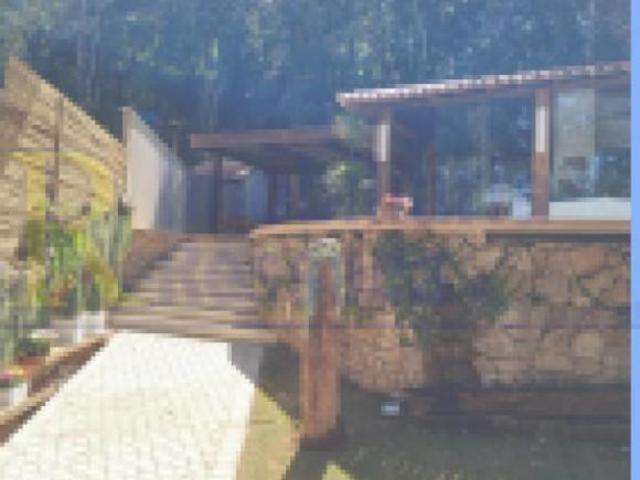 2 CASAS MESMO TERRENO