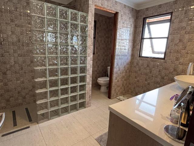 2 casas en parcela en seguro Condominio