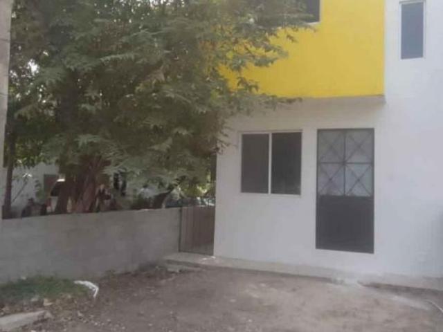 2 CASAS EN VENTA DUPLEX COL LAS FLORES