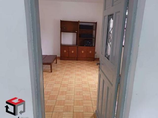 2 Casas Jd Santo Inacio precisa de reforma