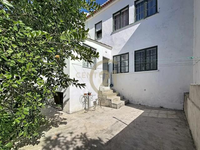 2 Casas Renovadas com Vista Mar em Angra do Heroísmo, Ilha Terceira