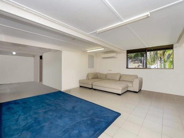 2 Carina Ct, Mount Louisa