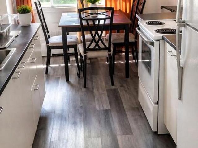 2 CH 1 SDB Montréal $1,400 /mo