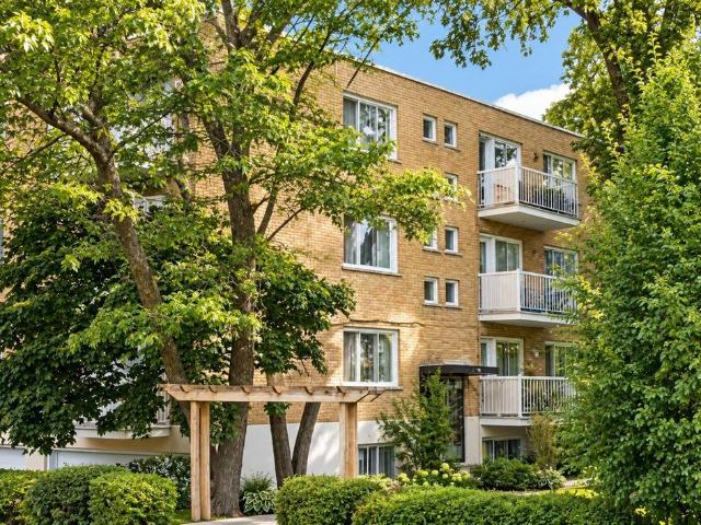 2 CH 1 SDB Montréal $1,690 /mo