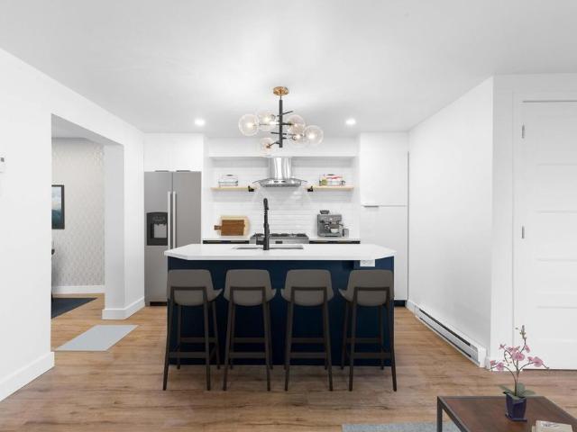2 CH 1 SDB Montréal $2,045 /mo