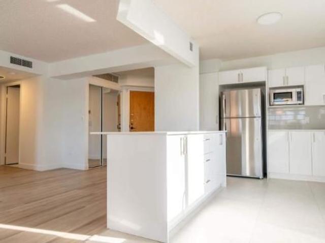2 CH 1 SDB Montréal $2,090 /mo