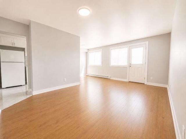 2 CH 1 SDB Châteauguay $1,450 /mo