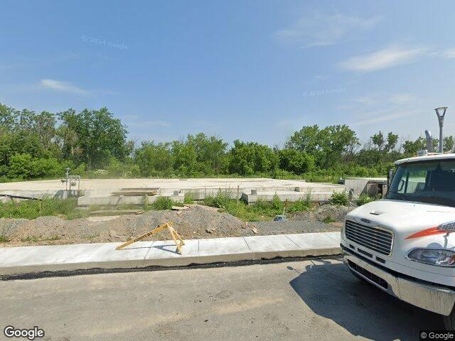 2 CH 1 SDB Laval $2,000 /mo