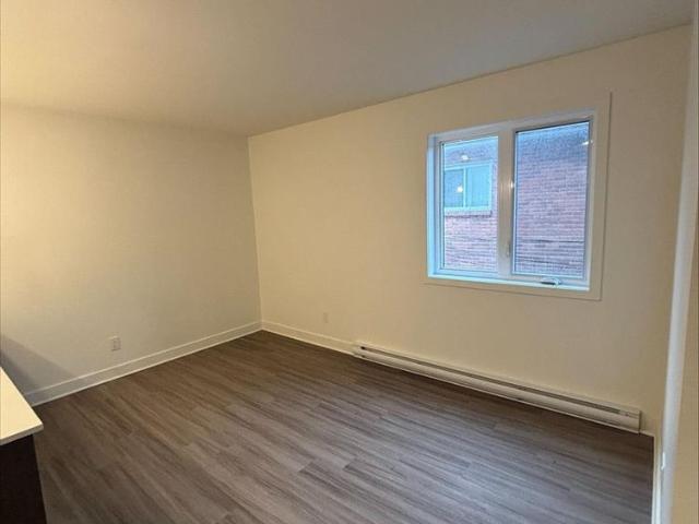 2 CH 1 SDB Saint Hyacinthe $1,400 /mo