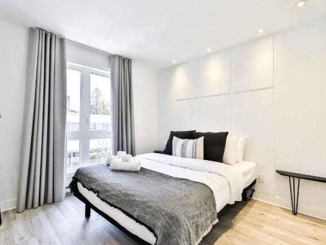 2 CH 1 SDB Sainte Agathe des Monts $2,000 /mo