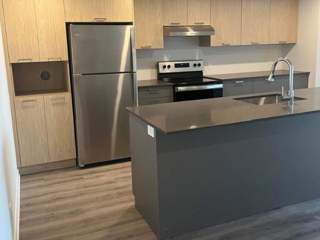 2 CH 1 SDB Terrebonne $2,000 /mo