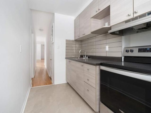 2 CH 1 SDB Westmount $1,725 /mo