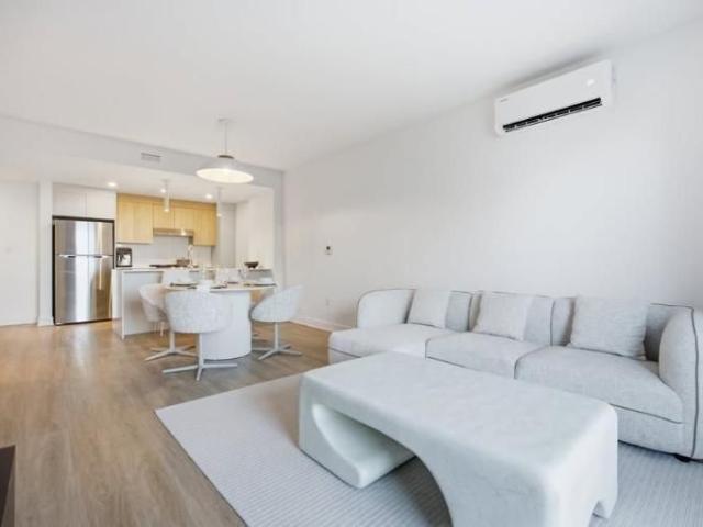 2 CH 2 SDB Delson $2,205 /mo
