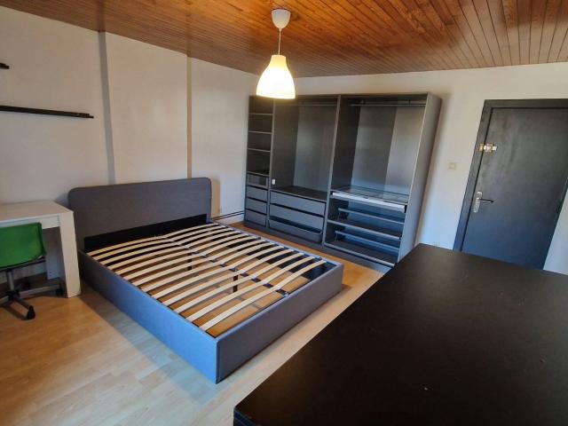2 chambres meublées dispo en colocation à Nimy Mons