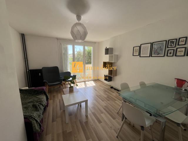 2 CHAMBRES MEUBLEES EN COLOCATION proche ARCEAUX