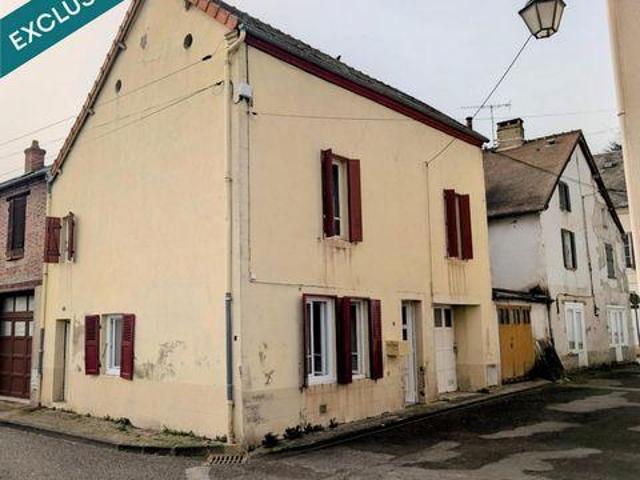 2 chambres, Montaigut Auvergne 63700 100056160