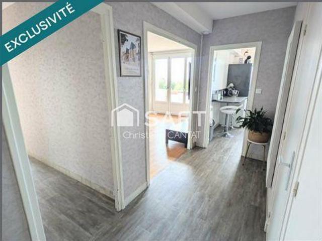 2 chambres, Neris Auvergne 03310 102956950