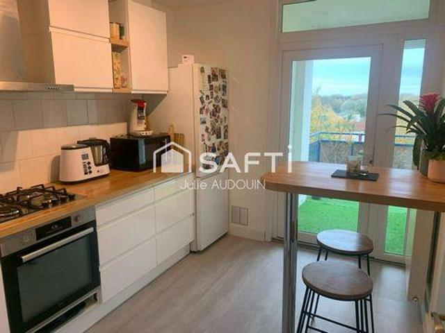 2 chambres, Niort Poitou 79000 103927035