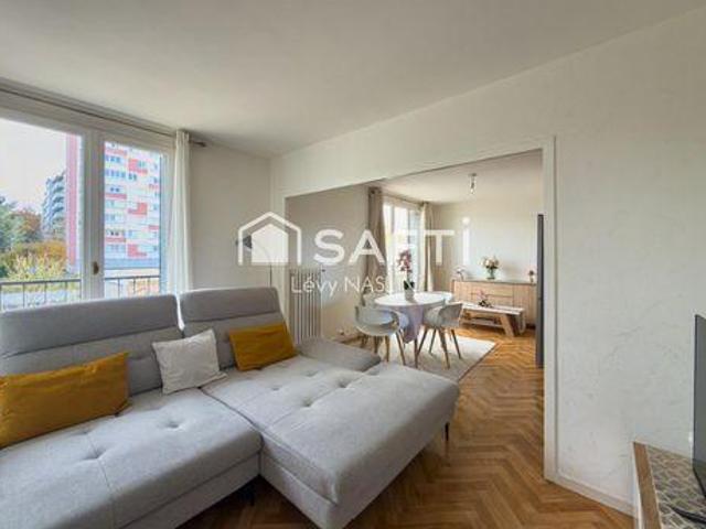 2 chambres, Allonnes Pays de la Loire 72700 100727675